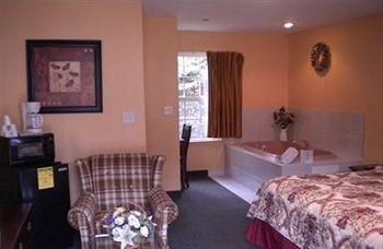 Relax Inn1