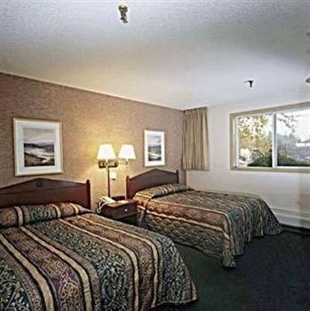 TRAVELODGE FAIRBANKS2