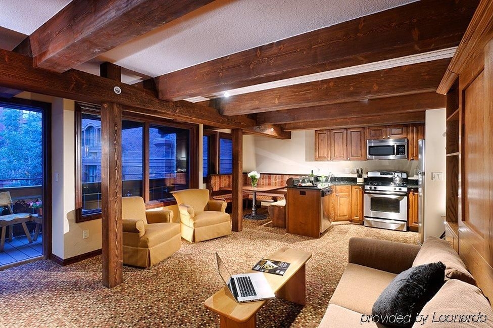 Mountain Chalet Aspen4