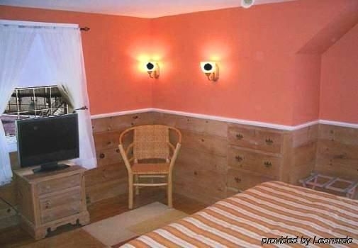 Pelham House Resort3