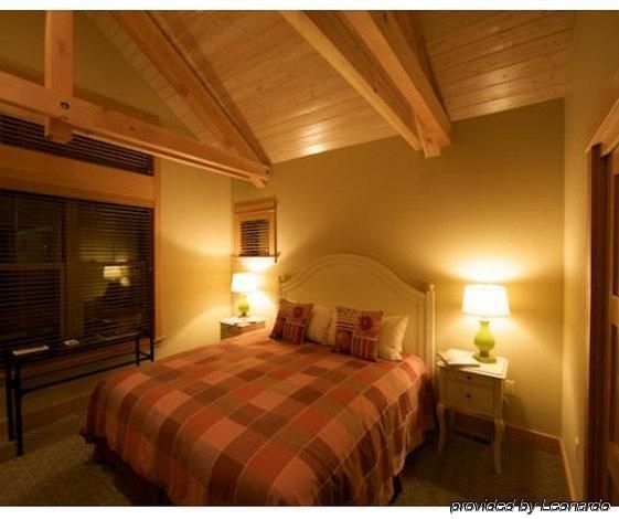 Lodges at Cannon Beach4