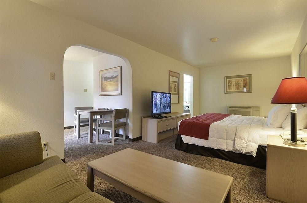 Amco Hotel & Suites2