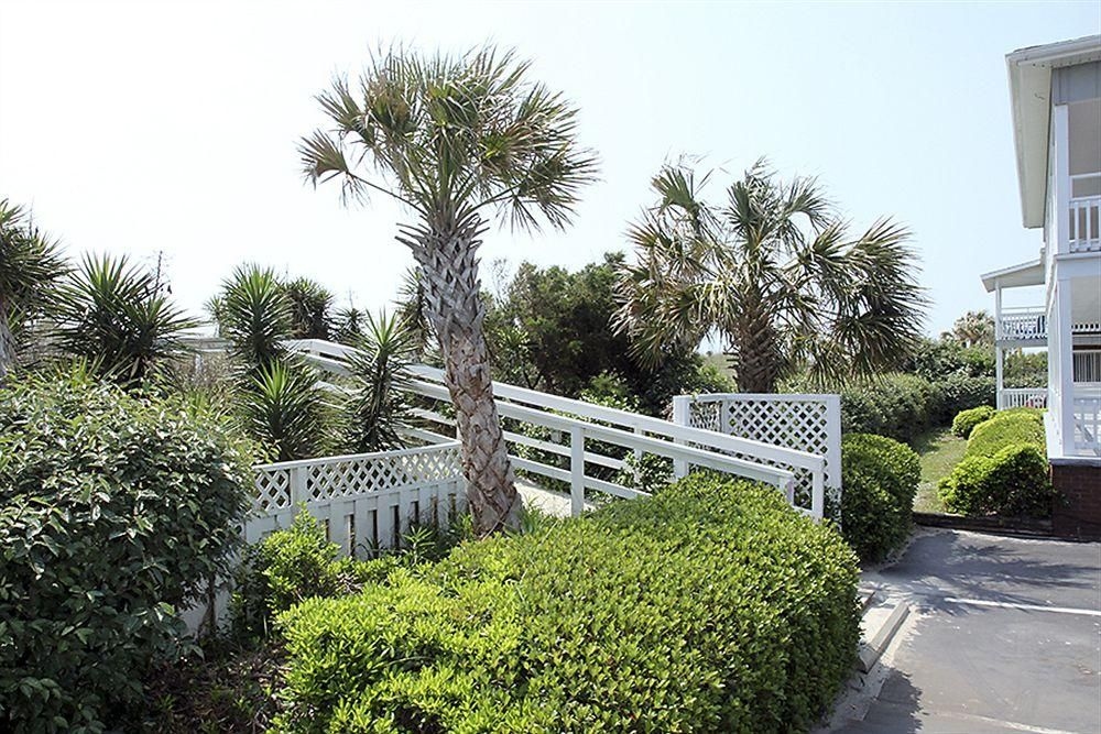 Surfside Lodge Oceanfront1