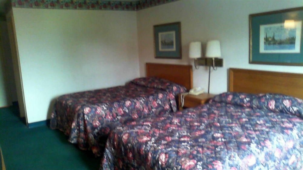 Maggie Valley Inn & Conference Center4