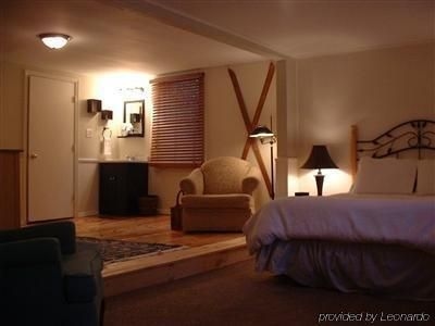 Isaac Merrill House3