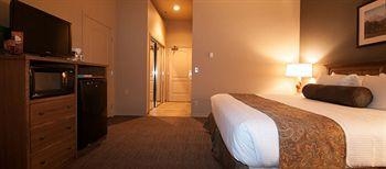 Meadow Lake Resort4