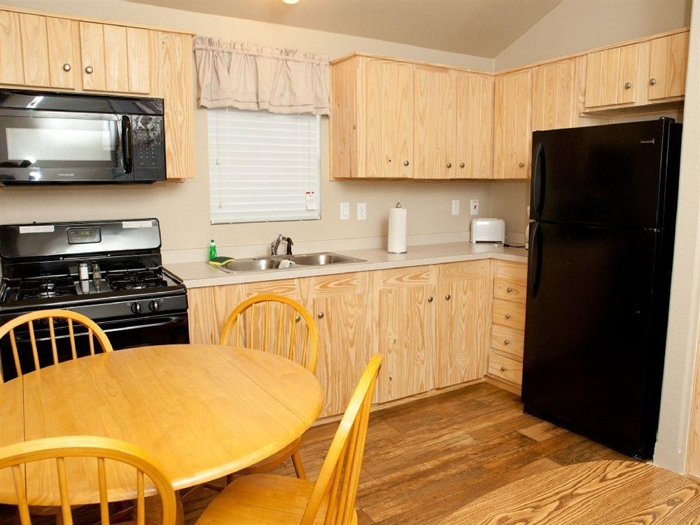 Blazing Star Luxury RV Resort4
