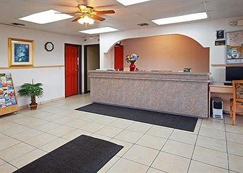 Econo Lodge0