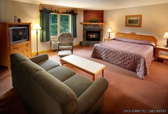 Lodge at Palmer Gulch2