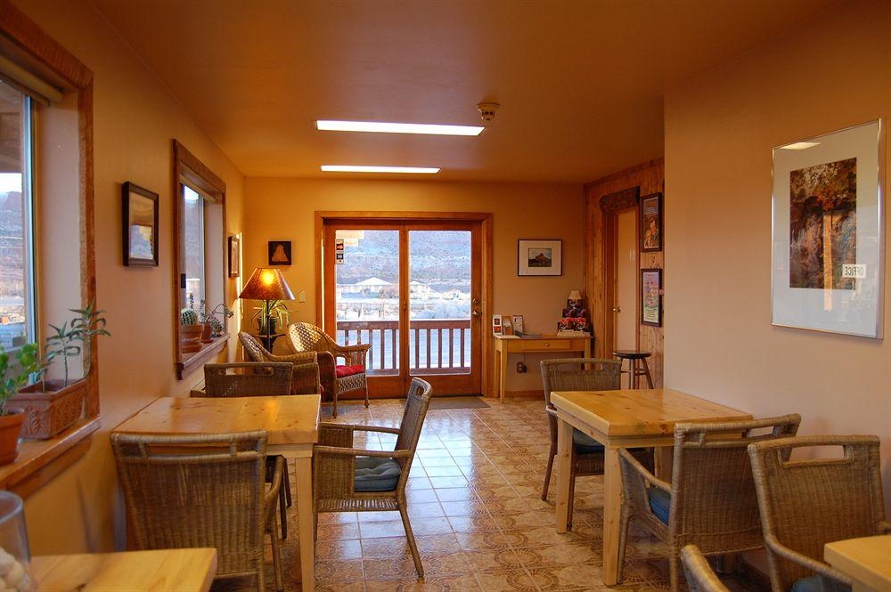 The Rim Rock Inn2