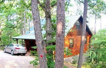 Cabin Fever Resort2