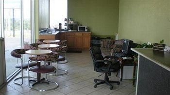 Royal Inn Crossville1