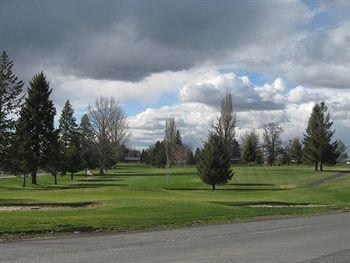 Cedars Inn & Suites Ritzville1