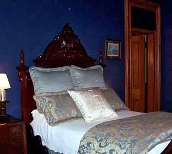 Claremont House Bed & Breakfast2