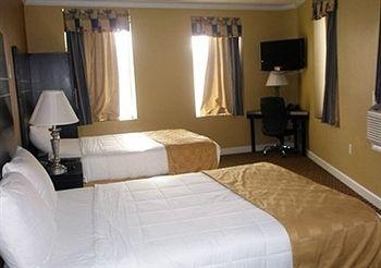The Prince Hotel, an Ascend Hotel Collection Member1