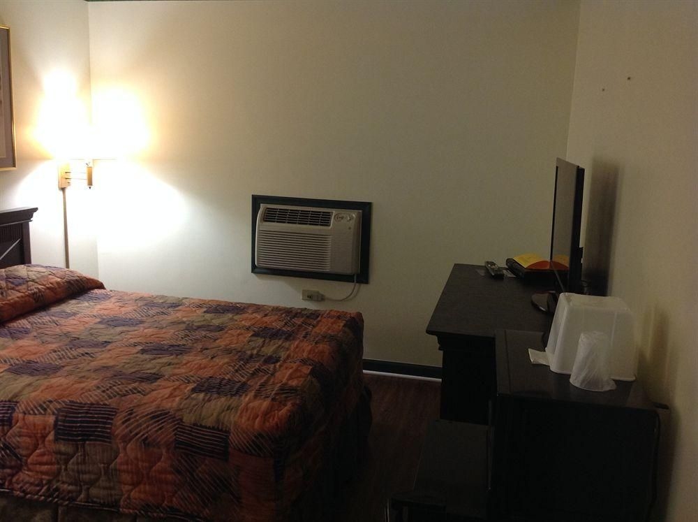 BUDGET INNSALISBURY0