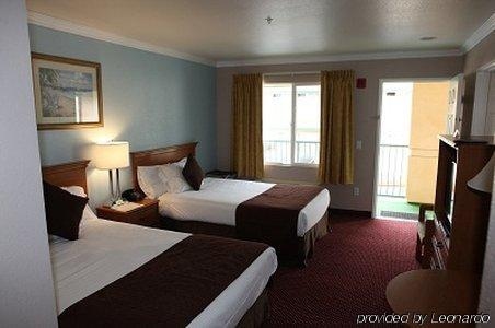 Oceano Inn0