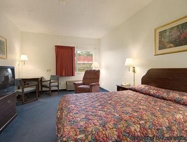 Super 8 Cresco IA1