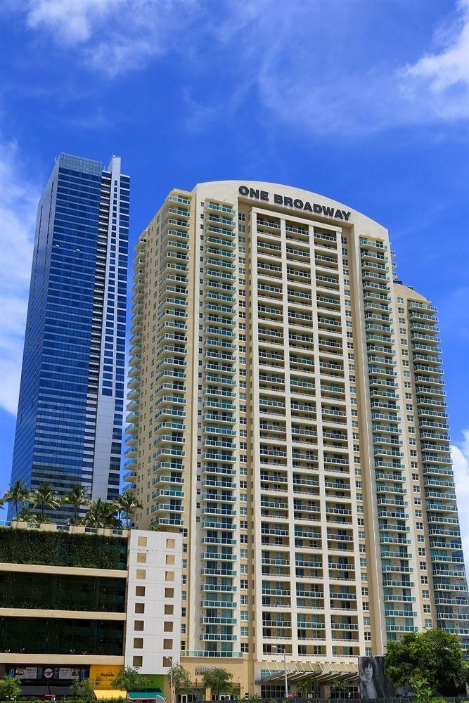 Pelican Residence at One Broadway1