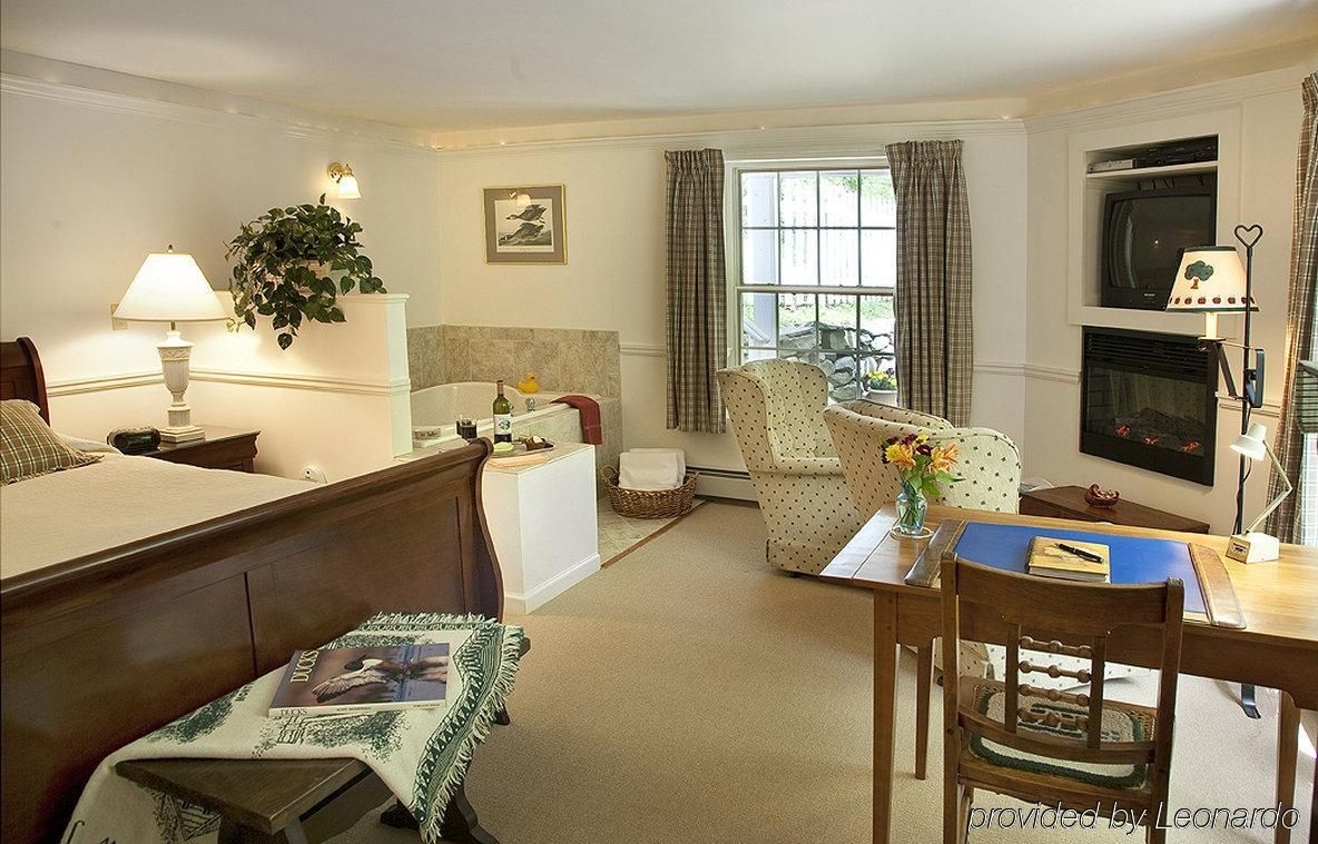 The Wooden Duck Bed and Breakfast3