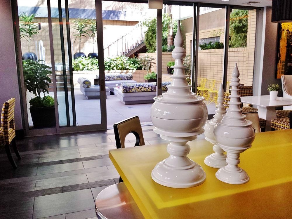 Hollywood Blvd Extended Stay2