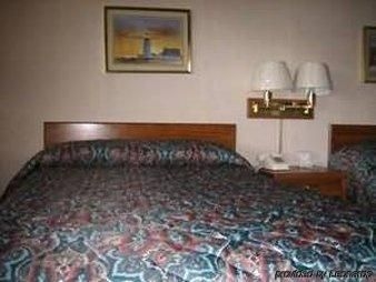 Lighthouse Inn Motel1