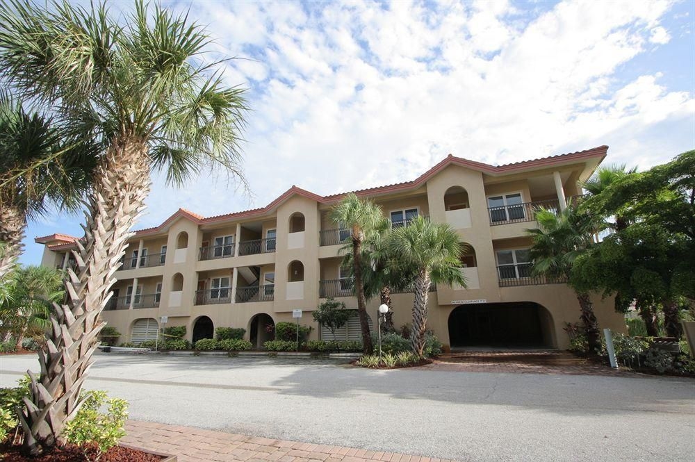 Bradenton Beach Club by RVA1