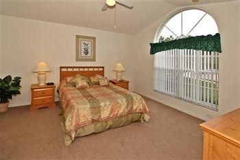 Orlando Supreme Vacation Homes3