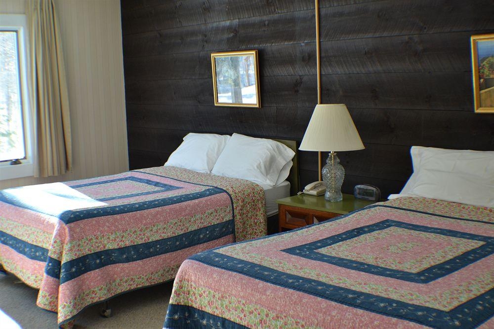 Toll Road Inn3