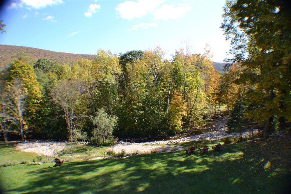 Toll Road Inn4