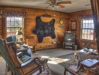 The Log House Lodge2