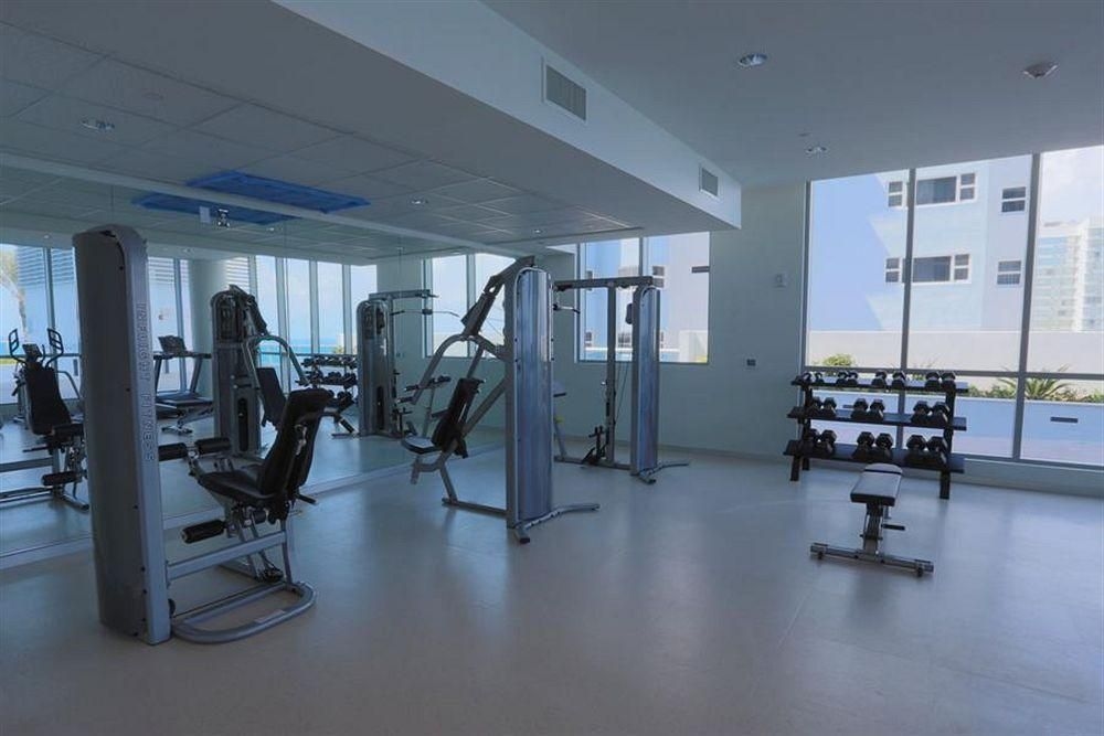 Pelican Stay Furnished Apartments in Monte Carlo Miami Beach3