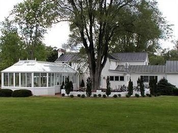 Inn at Old Virginia1