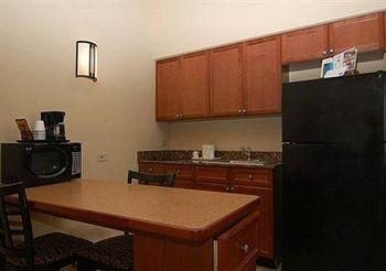 Mainstay Suites3