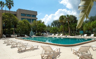 Howard Johnson Plaza4