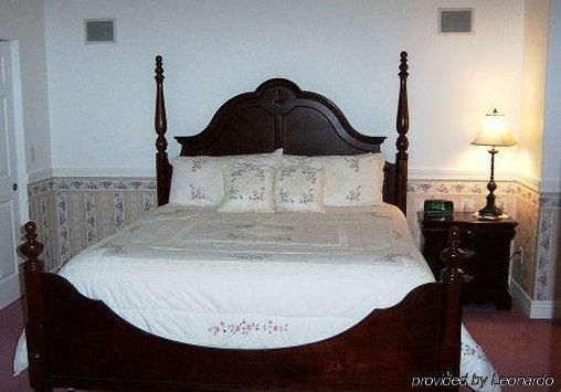 Judith Ann Inn3