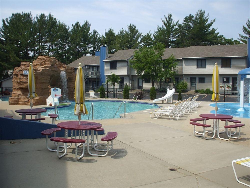 CARIBBEAN CLUB RESORT4