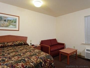 Value Place El Paso - Gateway4