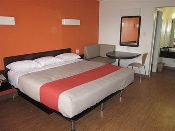 Motel 6 Stephenville0