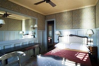 The Jane Hotel2
