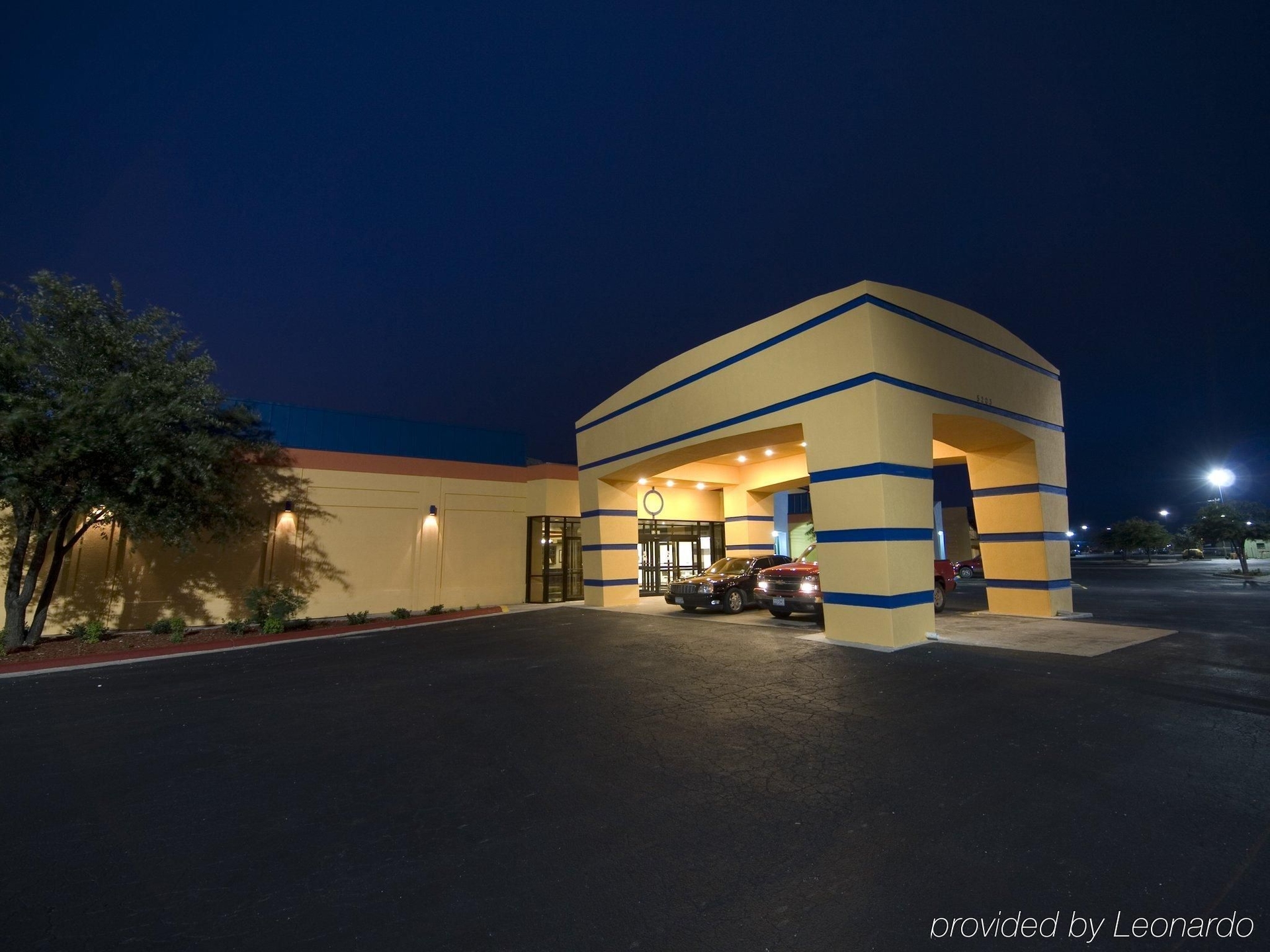 Howard Johnson Plaza Abilene3