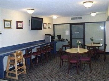 Motel 6 Edgewood2
