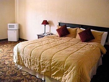 Inn at the Canyons1