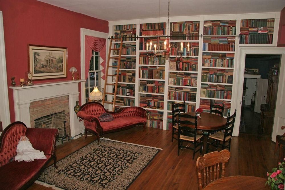 Hall Place Bed and Breakfast4