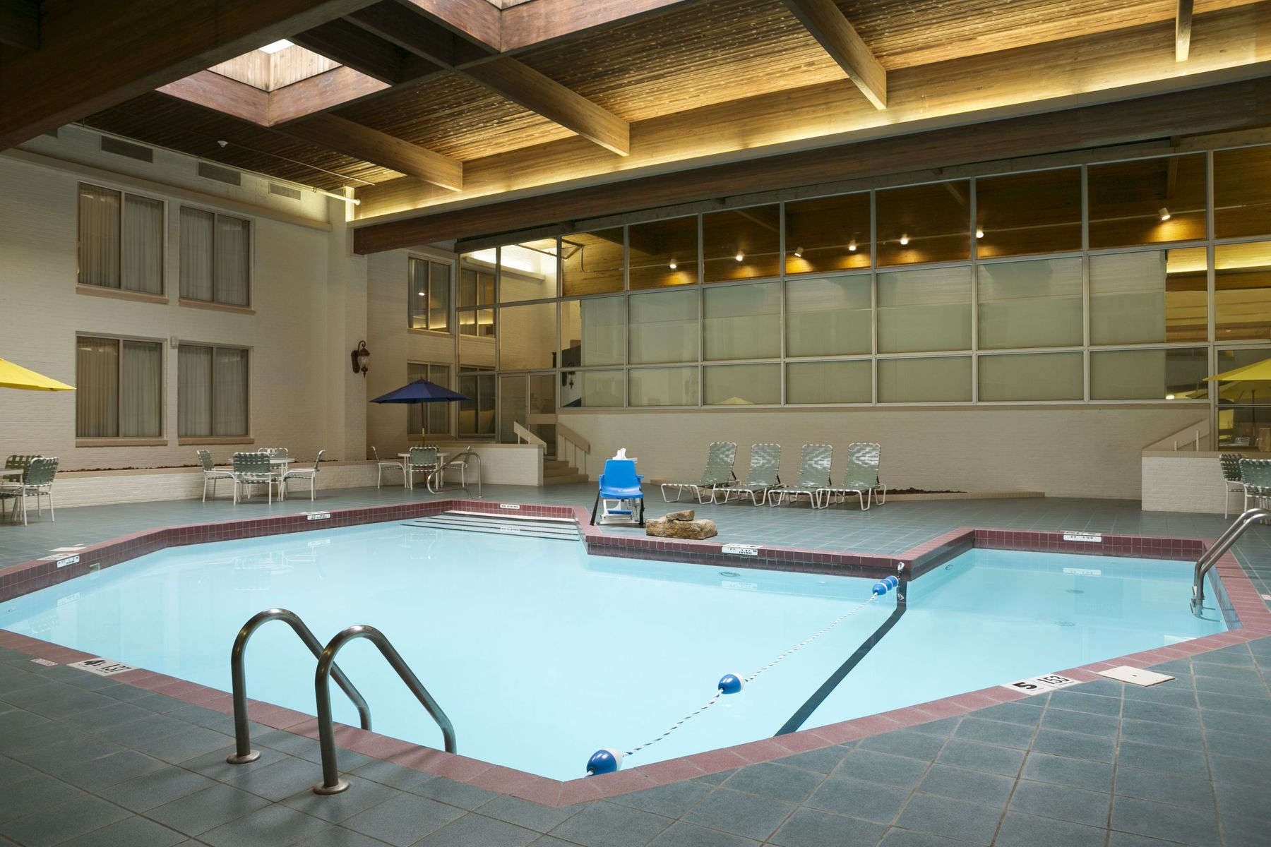 Ramada Greensburg Hotel and Conference Center4