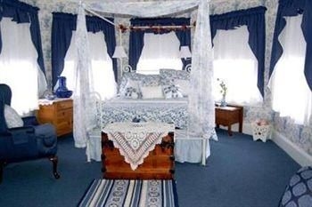 Atlantic Birches Inn B&B1
