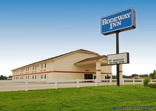 Rodeway Inn2
