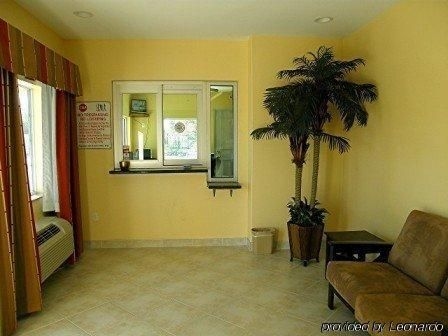 Crystal Suites3