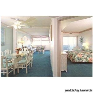 Watson's Regency Suites3
