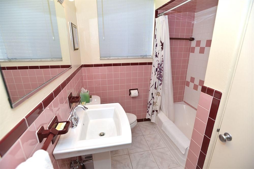 Friendship Suites1